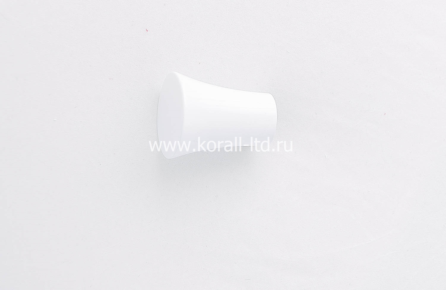 Наконечник Принц белый Ø19мм 033